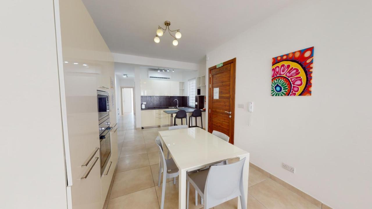 Modern Apartment In Gzira Exteriör bild