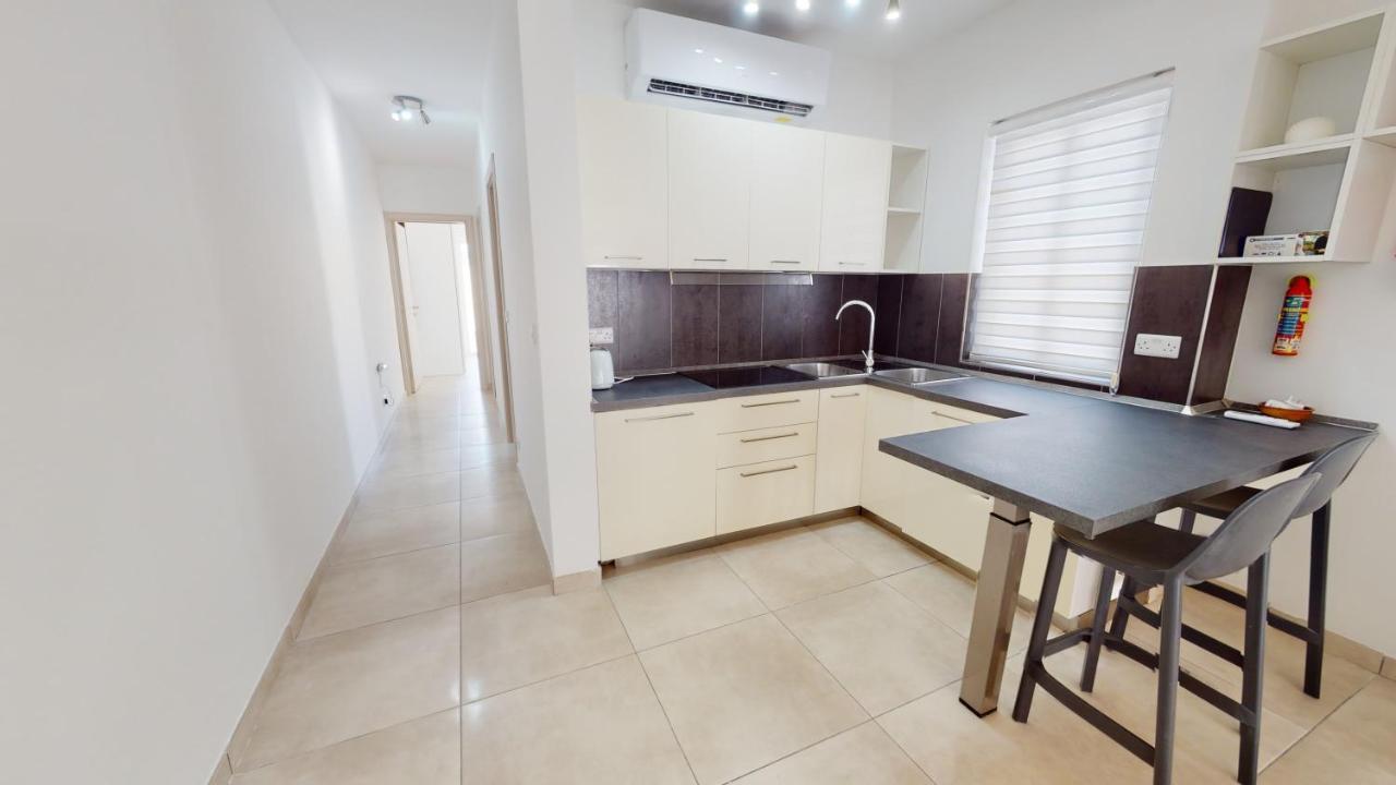 Modern Apartment In Gzira Exteriör bild