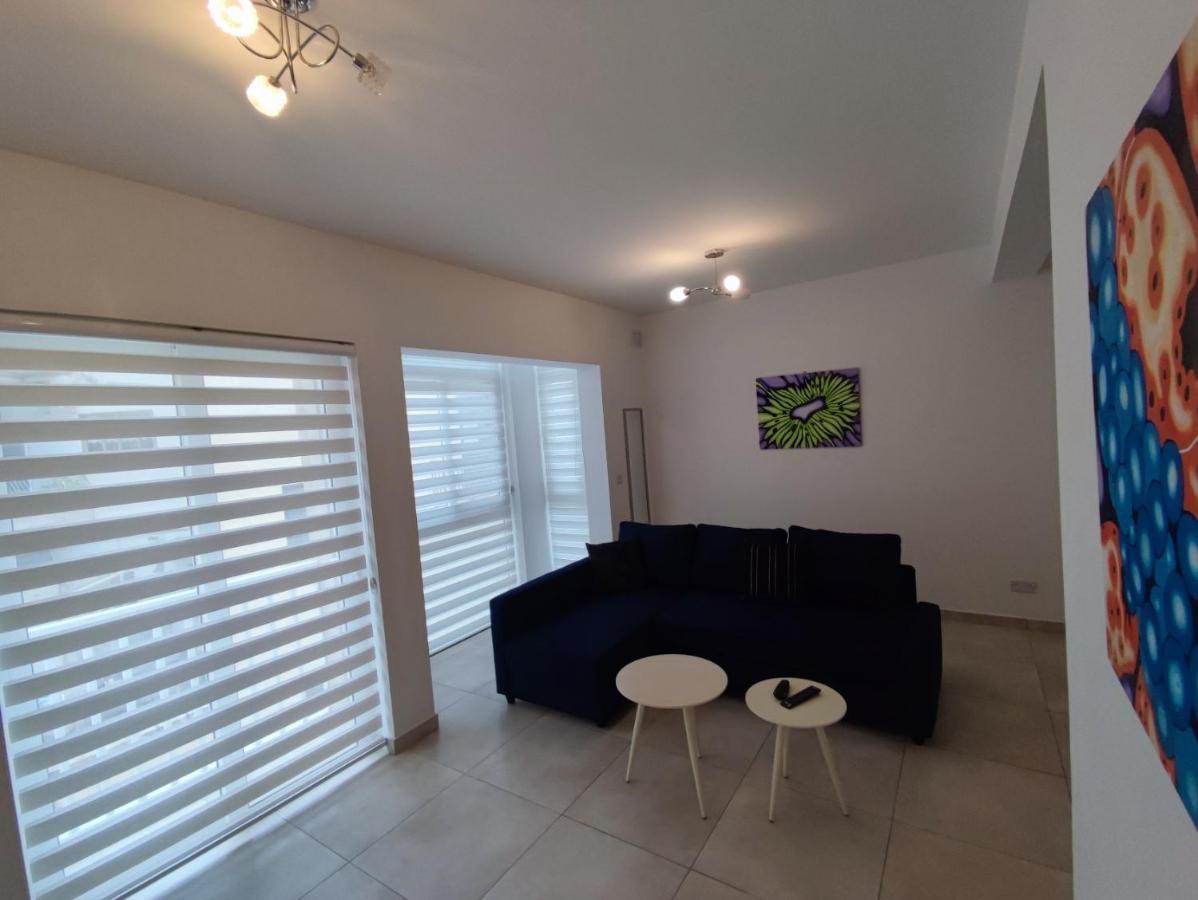 Modern Apartment In Gzira Exteriör bild